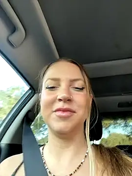 molly_witha_chance's Webcam Show