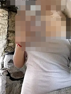 the_titis_outdoors' Webcam Show