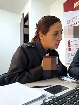 Emily-7_'s Webcam Show