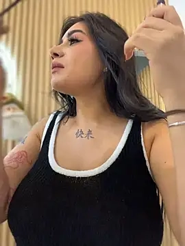 clarachanelricek's Webcam Show