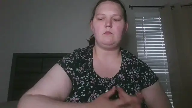 FantasyWifeBri's Webcam Show