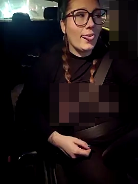 wildyoungNhorny's Webcam Show