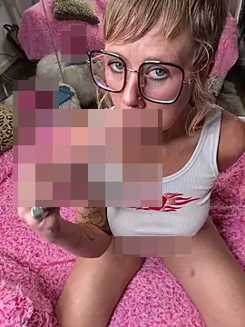 goodgirlbabydoll's Webcam Show