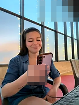 Alyshanon18's Webcam Show