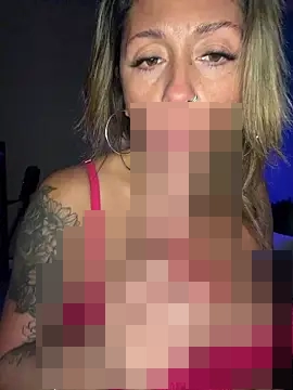 bossyroxy84's Webcam Show