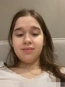 HornyGirlH's Webcam Show