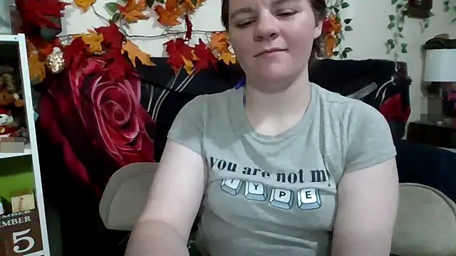 AverageRose's Webcam Show