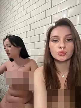 RollingGirls' Webcam Show