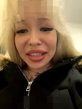 babydolll's Webcam Show