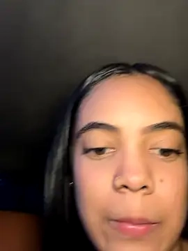 NAUGHTY_LITTLE_18's Webcam Show