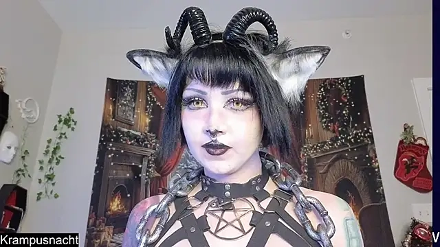 Ivey_Strigoi's Webcam Show