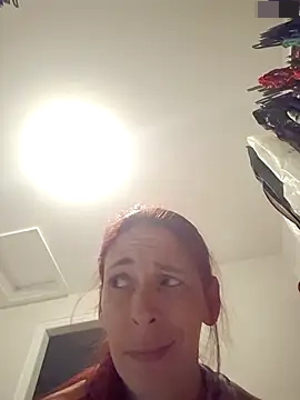 poleslut69's Webcam Show