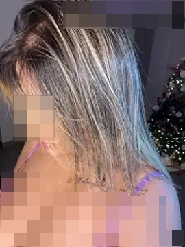 MiaWhitePink_'s Webcam Show