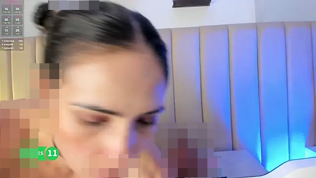 miamonroee_'s Webcam Show