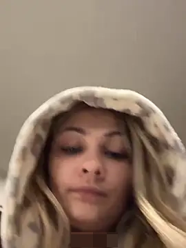 skyemorgan01's Webcam Show