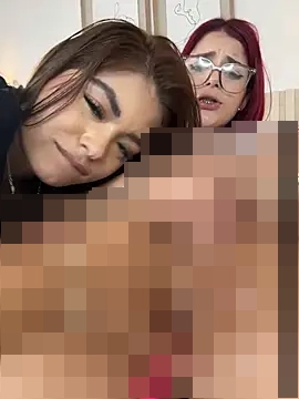 ArieliciousXXX's Webcam Show