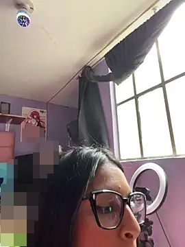 charlotte_stevenss_'s Webcam Show