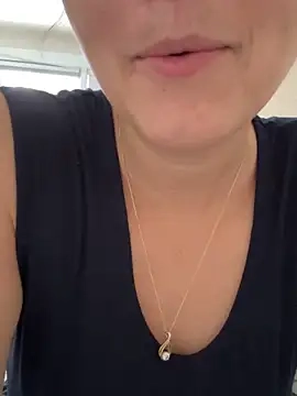 honeyrose222's Webcam Show