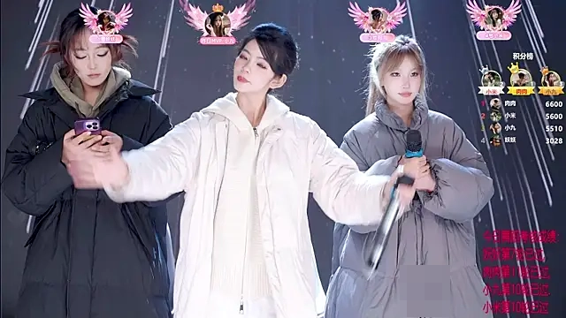 cdyyds-01's Webcam Show