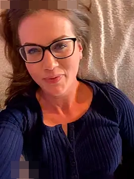 MaiseKnox's Webcam Show