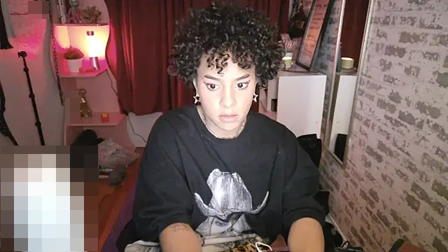 PrettyLittleProblem's Webcam Show