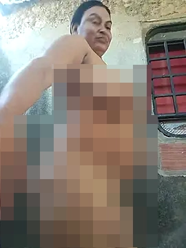 Horny-Mommy-Dirty's Webcam Show