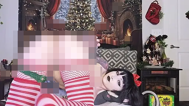 Ivey_Strigoi's Webcam Show