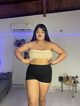 royalgirls_x's Webcam Show