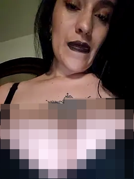 BustyVampyre's Webcam Show