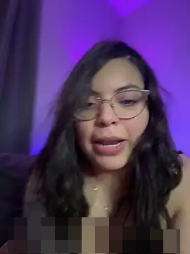 LunaMaeX0's Webcam Show