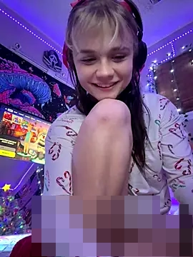 Cutiepiespanks' Webcam Show