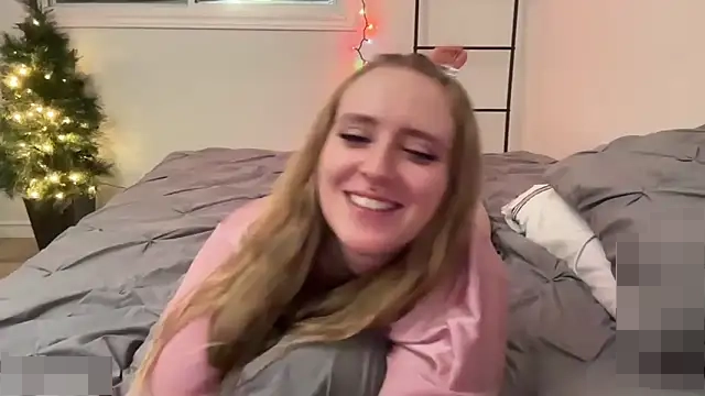 Pattyworld69's Webcam Show