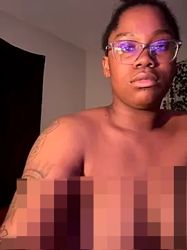 lovelytip's Webcam Show