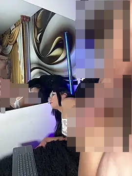 myc_hot's Webcam Show