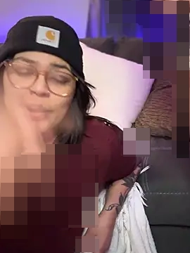 LunaMaeX0's Webcam Show