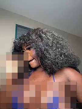 WomanNextdoor1's Webcam Show