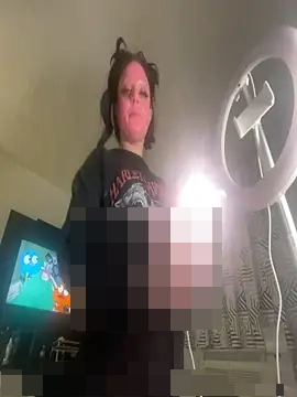 tatted-bitty's Webcam Show