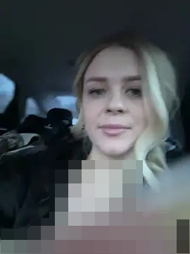 Love_Bri's Webcam Show