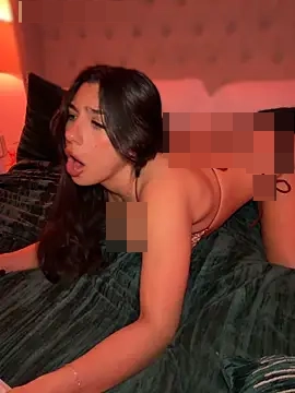 LoveLillyy's Webcam Show