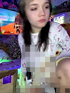 Cutiepiespanks' Webcam Show