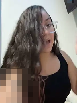 babykalirose's Webcam Show