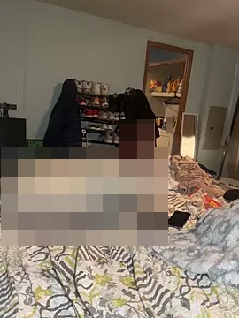 JuicyExxxperience's Webcam Show