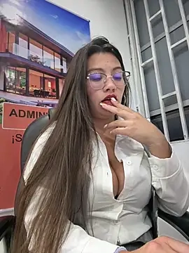 LIZ-06_'s Webcam Show