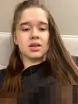 HornyGirlH's Webcam Show