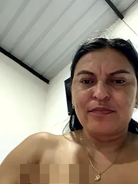 Horny-Mommy-Dirty's Webcam Show