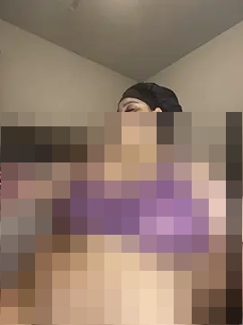 Exotic_Queen_'s Webcam Show