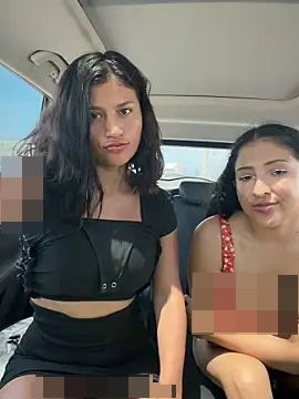 sexi_noemi's Webcam Show