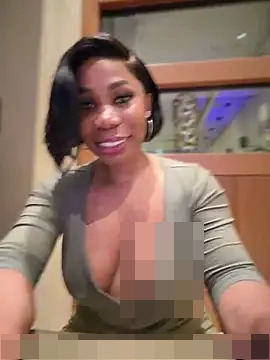 Belle___'s Webcam Show