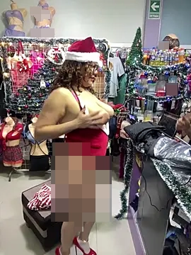 ROSALIASEXSHOP's Webcam Show