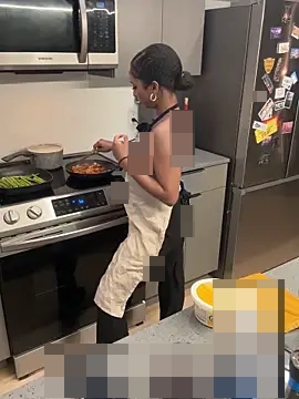 Your_Paris' Webcam Show